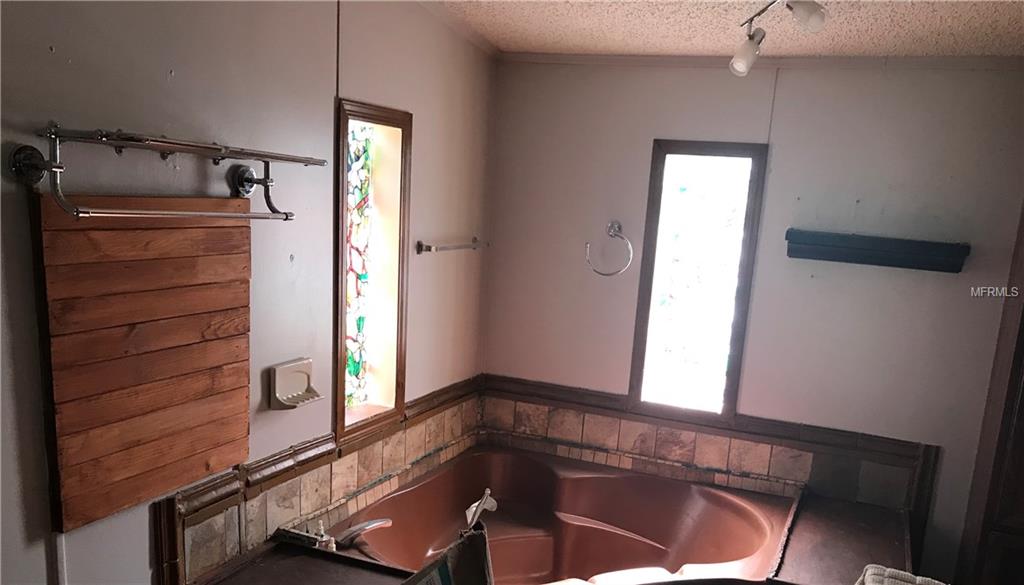 10806 E IRENE STREET, INVERNESS, Florida 34450, 3 Bedrooms Bedrooms, 7 Rooms Rooms,2 BathroomsBathrooms,Residential,For sale,IRENE,T2927117