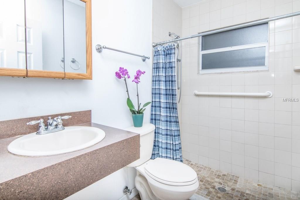 6206 N COOLIDGE AVENUE, TAMPA, Florida 33614, 3 Bedrooms Bedrooms, 5 Rooms Rooms,2 BathroomsBathrooms,Residential,For sale,COOLIDGE,T2927507