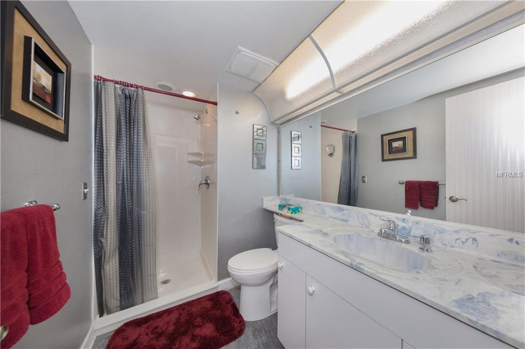 700 GOLDEN BEACH BOULEVARD, VENICE, Florida 34285, 2 Bedrooms Bedrooms, 6 Rooms Rooms,2 BathroomsBathrooms,Residential,For sale,GOLDEN BEACH,N5916347