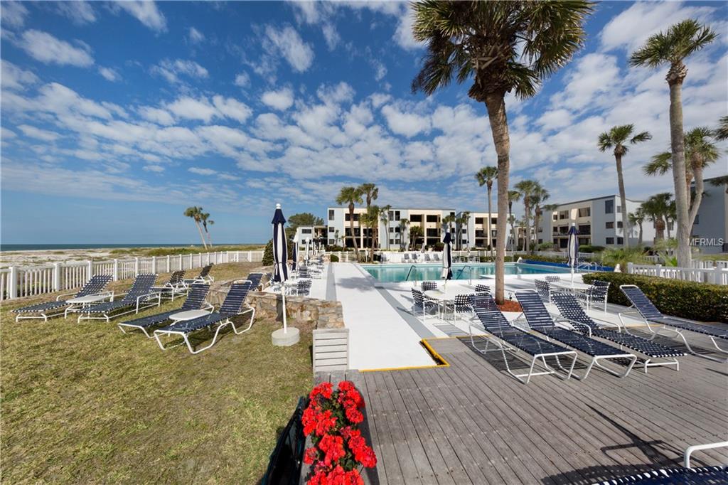 700 GOLDEN BEACH BOULEVARD, VENICE, Florida 34285, 2 Bedrooms Bedrooms, 6 Rooms Rooms,2 BathroomsBathrooms,Residential,For sale,GOLDEN BEACH,N5916347