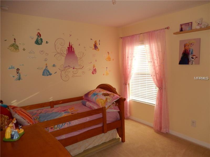 1009 ORANGE COSMOS BOULEVARD, DAVENPORT, Florida 33837, 5 Bedrooms Bedrooms, 8 Rooms Rooms,4 BathroomsBathrooms,Residential,For sale,ORANGE COSMOS,O5561627