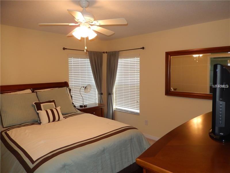 1009 ORANGE COSMOS BOULEVARD, DAVENPORT, Florida 33837, 5 Bedrooms Bedrooms, 8 Rooms Rooms,4 BathroomsBathrooms,Residential,For sale,ORANGE COSMOS,O5561627