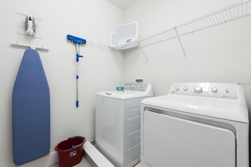 301 PENDANT COURT, KISSIMMEE, Florida 34747, 5 Bedrooms Bedrooms, 6 Rooms Rooms,5 BathroomsBathrooms,Residential,For sale,PENDANT,S4857070