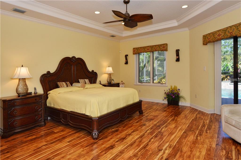 8897 BLOOMFIELD BOULEVARD, SARASOTA, Florida 34238, 3 Bedrooms Bedrooms, 8 Rooms Rooms,3 BathroomsBathrooms,Residential,For sale,BLOOMFIELD,A4170488