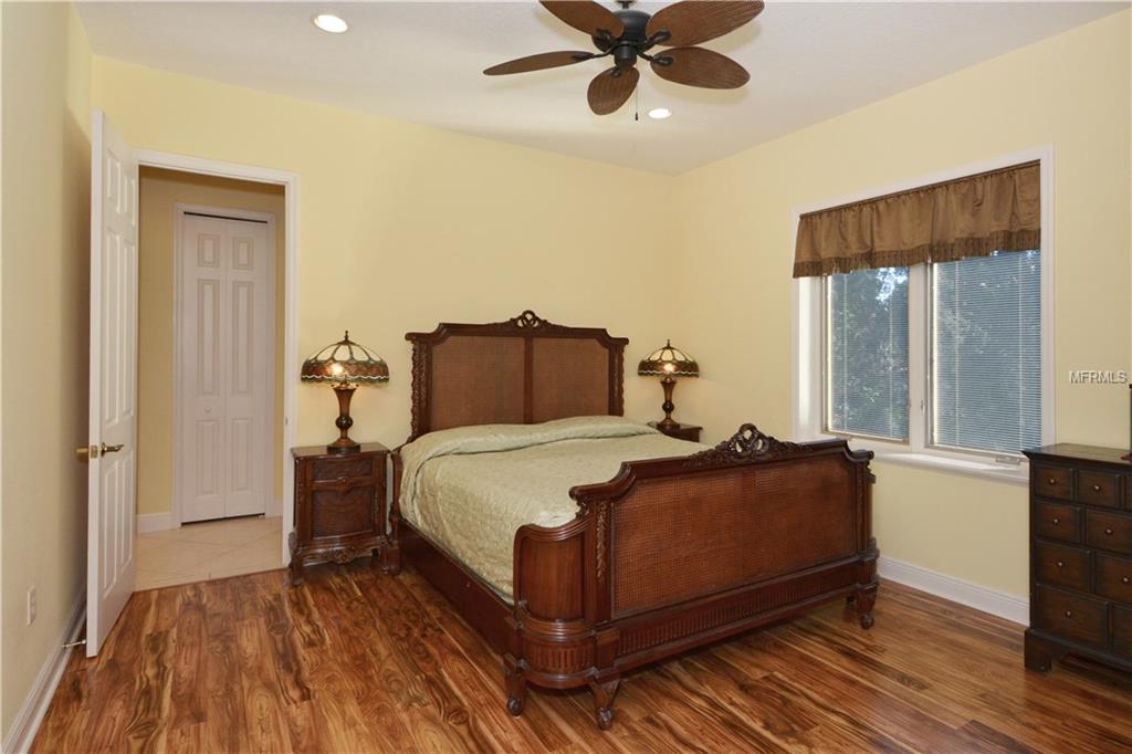 8897 BLOOMFIELD BOULEVARD, SARASOTA, Florida 34238, 3 Bedrooms Bedrooms, 8 Rooms Rooms,3 BathroomsBathrooms,Residential,For sale,BLOOMFIELD,A4170488