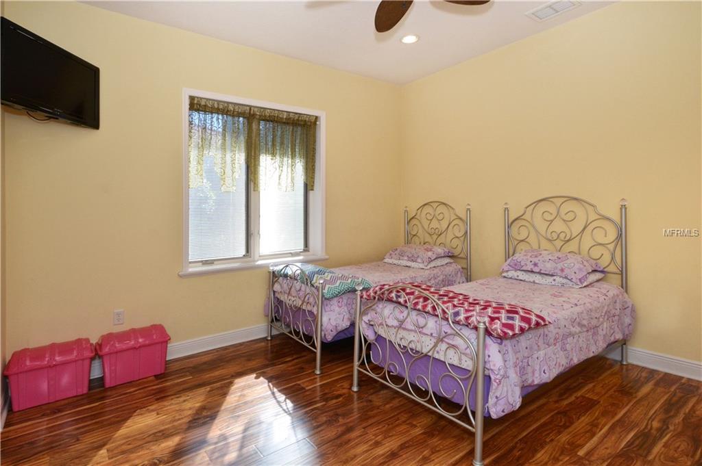 8897 BLOOMFIELD BOULEVARD, SARASOTA, Florida 34238, 3 Bedrooms Bedrooms, 8 Rooms Rooms,3 BathroomsBathrooms,Residential,For sale,BLOOMFIELD,A4170488