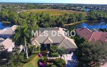 8897 BLOOMFIELD BOULEVARD, SARASOTA, Florida 34238, 3 Bedrooms Bedrooms, 8 Rooms Rooms,3 BathroomsBathrooms,Residential,For sale,BLOOMFIELD,A4170488