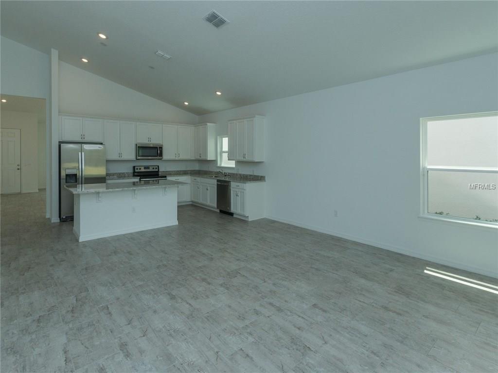 3468 MIDDLEBROOK PLACE, HARMONY, Florida 34773, 4 Bedrooms Bedrooms, 8 Rooms Rooms,2 BathroomsBathrooms,Residential,For sale,MIDDLEBROOK,O5517942