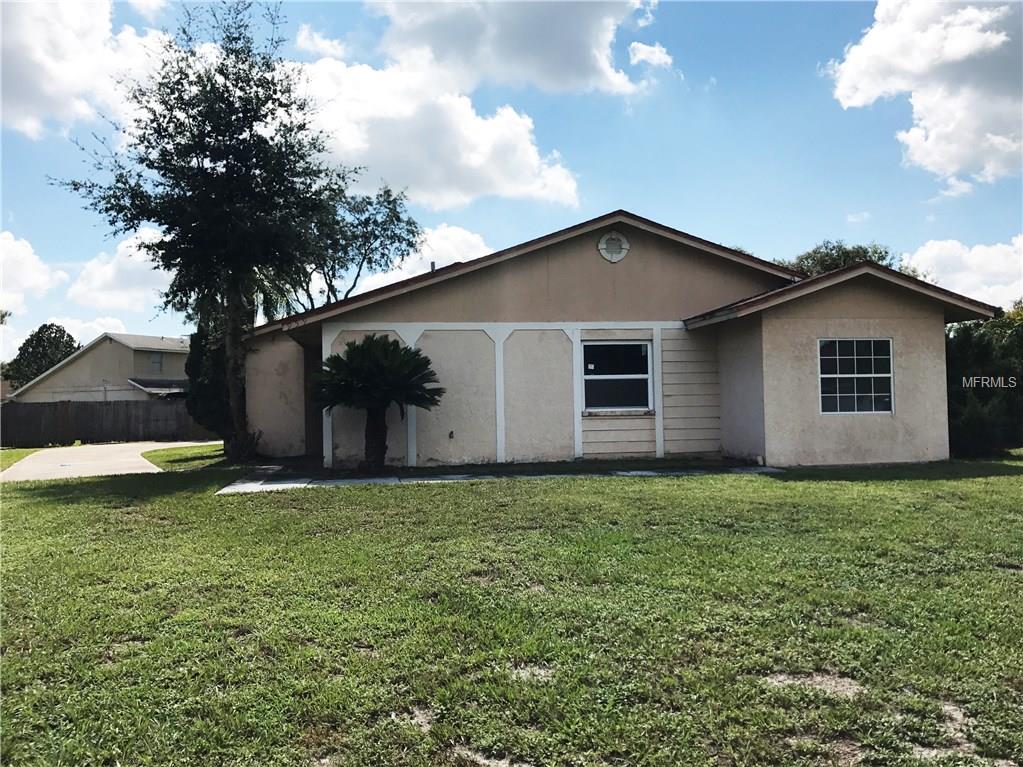 959 SUNRISE COURT, WINTER HAVEN, Florida 33880, 4 Bedrooms Bedrooms, 3 Rooms Rooms,2 BathroomsBathrooms,Residential,For sale,SUNRISE,T2899881