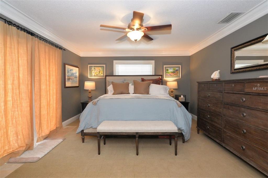 1121 COVEWOOD TRAIL, MAITLAND, Florida 32751, 4 Bedrooms Bedrooms, 8 Rooms Rooms,3 BathroomsBathrooms,Residential,For sale,COVEWOOD,O5538141