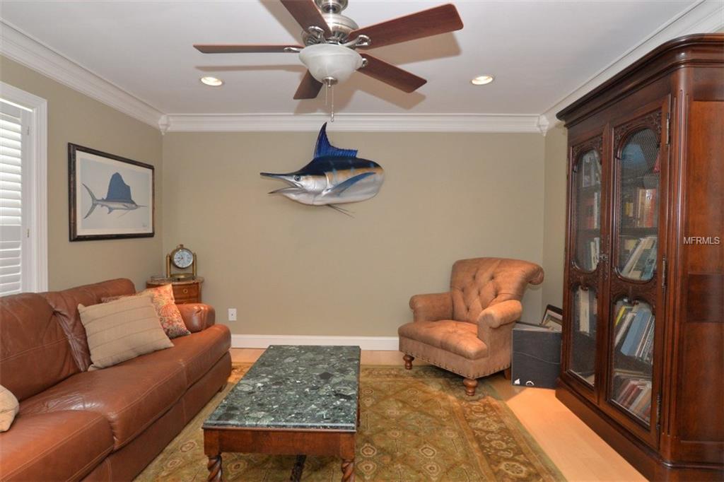 1121 COVEWOOD TRAIL, MAITLAND, Florida 32751, 4 Bedrooms Bedrooms, 8 Rooms Rooms,3 BathroomsBathrooms,Residential,For sale,COVEWOOD,O5538141