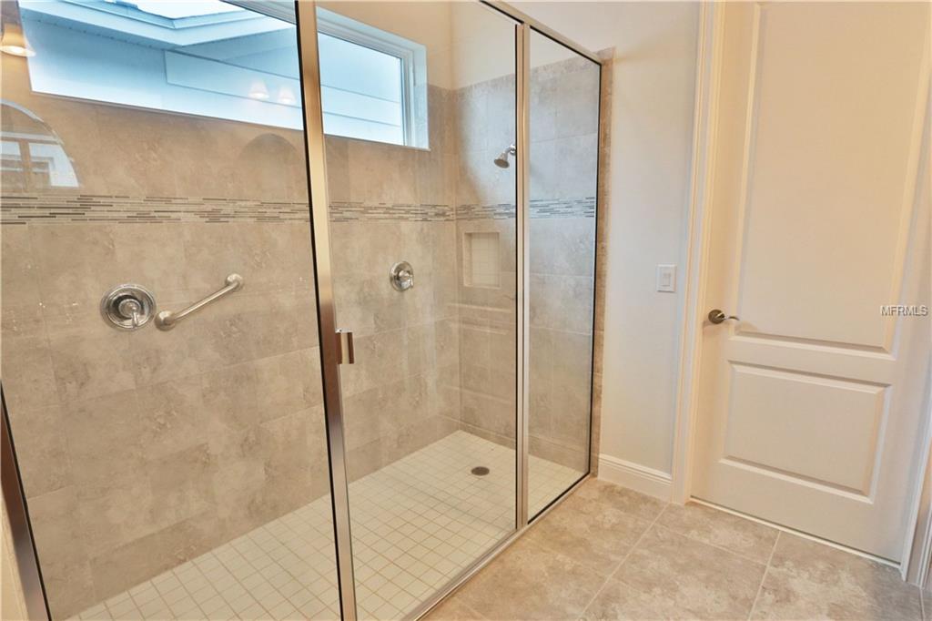 4914 W FOUNTAINWOOD DRIVE, SAINT CLOUD, Florida 34772, 3 Bedrooms Bedrooms, 6 Rooms Rooms,2 BathroomsBathrooms,Residential,For sale,FOUNTAINWOOD,O5545578