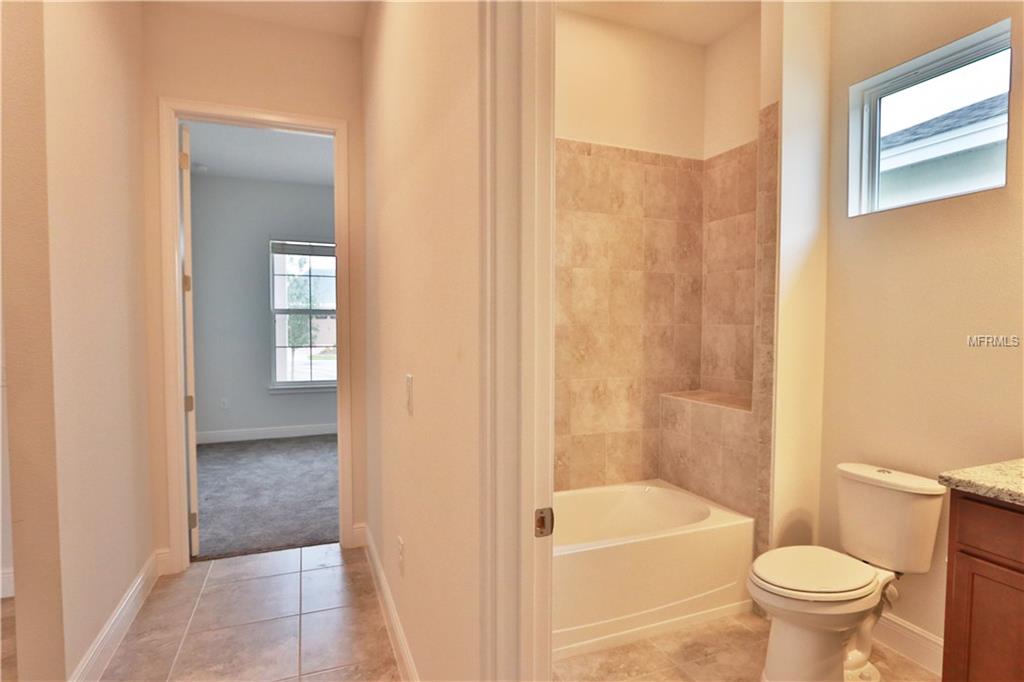 4914 W FOUNTAINWOOD DRIVE, SAINT CLOUD, Florida 34772, 3 Bedrooms Bedrooms, 6 Rooms Rooms,2 BathroomsBathrooms,Residential,For sale,FOUNTAINWOOD,O5545578