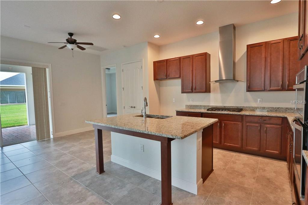 4914 W FOUNTAINWOOD DRIVE, SAINT CLOUD, Florida 34772, 3 Bedrooms Bedrooms, 6 Rooms Rooms,2 BathroomsBathrooms,Residential,For sale,FOUNTAINWOOD,O5545578