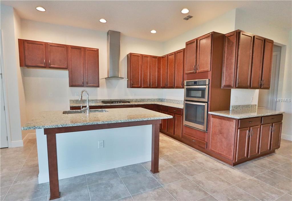 4914 W FOUNTAINWOOD DRIVE, SAINT CLOUD, Florida 34772, 3 Bedrooms Bedrooms, 6 Rooms Rooms,2 BathroomsBathrooms,Residential,For sale,FOUNTAINWOOD,O5545578