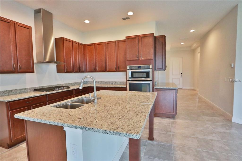 4914 W FOUNTAINWOOD DRIVE, SAINT CLOUD, Florida 34772, 3 Bedrooms Bedrooms, 6 Rooms Rooms,2 BathroomsBathrooms,Residential,For sale,FOUNTAINWOOD,O5545578