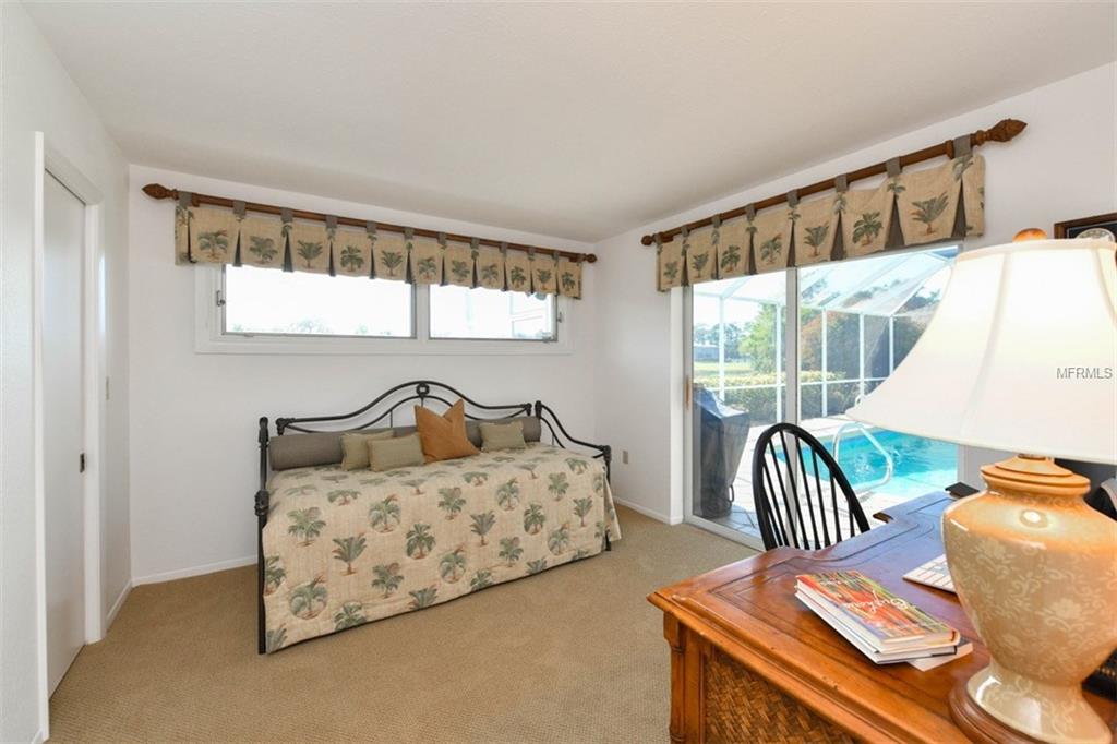 3728 TORREY PINES BOULEVARD, SARASOTA, Florida 34238, 3 Bedrooms Bedrooms, 9 Rooms Rooms,2 BathroomsBathrooms,Residential,For sale,TORREY PINES,A4204630