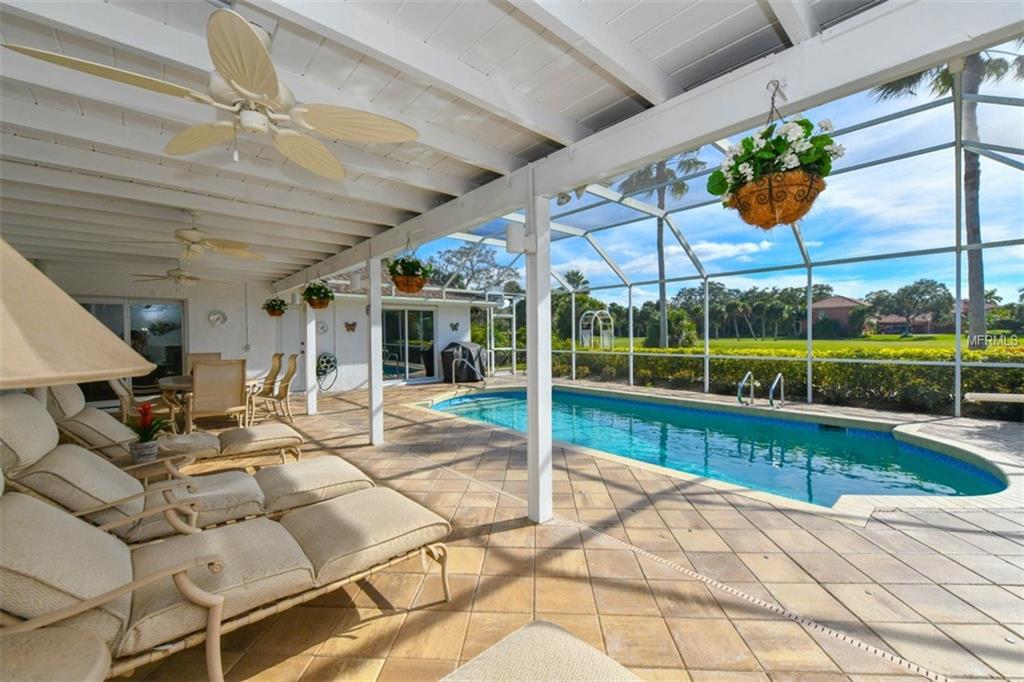 3728 TORREY PINES BOULEVARD, SARASOTA, Florida 34238, 3 Bedrooms Bedrooms, 9 Rooms Rooms,2 BathroomsBathrooms,Residential,For sale,TORREY PINES,A4204630