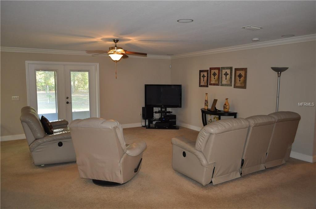 6714 FORESTVIEW LANE, LAKELAND, Florida 33811, 3 Bedrooms Bedrooms, 9 Rooms Rooms,2 BathroomsBathrooms,Residential,For sale,FORESTVIEW,O5557249