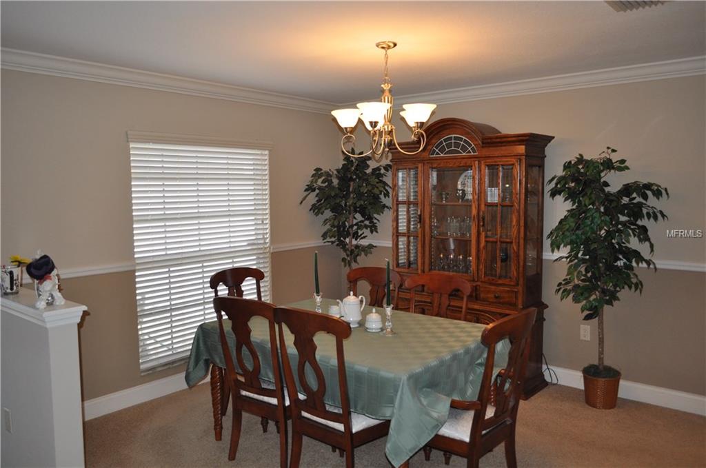 6714 FORESTVIEW LANE, LAKELAND, Florida 33811, 3 Bedrooms Bedrooms, 9 Rooms Rooms,2 BathroomsBathrooms,Residential,For sale,FORESTVIEW,O5557249