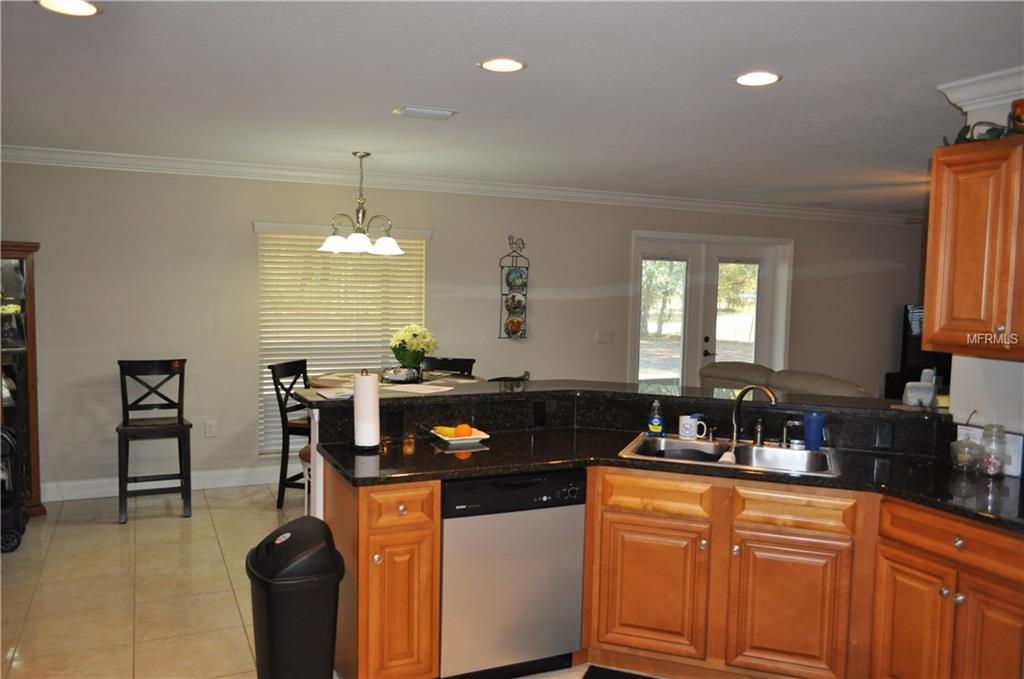 6714 FORESTVIEW LANE, LAKELAND, Florida 33811, 3 Bedrooms Bedrooms, 9 Rooms Rooms,2 BathroomsBathrooms,Residential,For sale,FORESTVIEW,O5557249