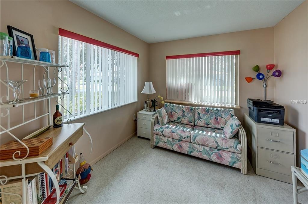 1804 ROXANE WAY, SARASOTA, Florida 34235, 2 Bedrooms Bedrooms, 5 Rooms Rooms,1 BathroomBathrooms,Residential,For sale,ROXANE,A4207848