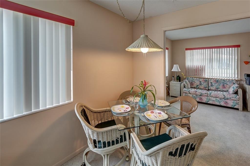 1804 ROXANE WAY, SARASOTA, Florida 34235, 2 Bedrooms Bedrooms, 5 Rooms Rooms,1 BathroomBathrooms,Residential,For sale,ROXANE,A4207848