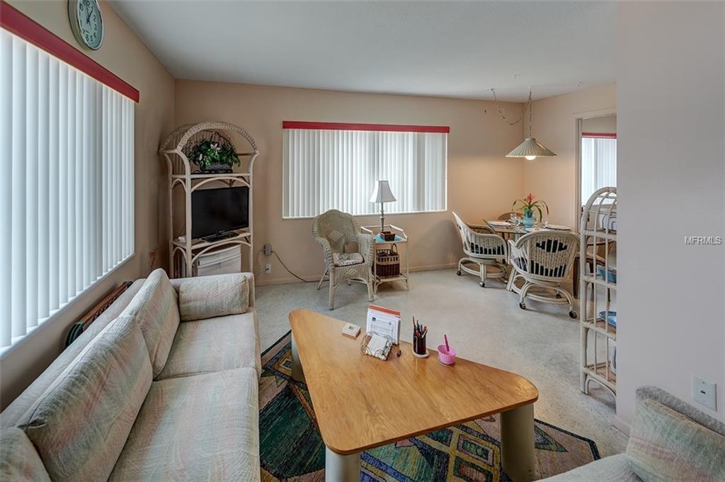 1804 ROXANE WAY, SARASOTA, Florida 34235, 2 Bedrooms Bedrooms, 5 Rooms Rooms,1 BathroomBathrooms,Residential,For sale,ROXANE,A4207848