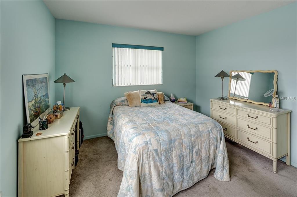 1804 ROXANE WAY, SARASOTA, Florida 34235, 2 Bedrooms Bedrooms, 5 Rooms Rooms,1 BathroomBathrooms,Residential,For sale,ROXANE,A4207848