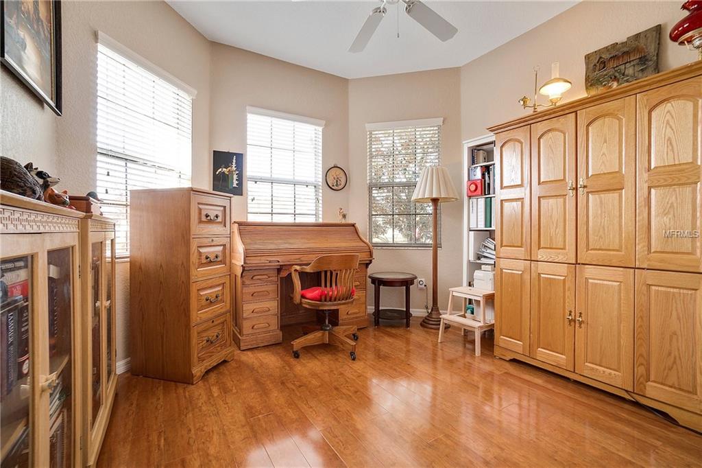 10107 MAINSAIL DR, OXFORD, Florida 34484, 3 Bedrooms Bedrooms, 8 Rooms Rooms,2 BathroomsBathrooms,Residential,For sale,MAINSAIL DR,G4852181