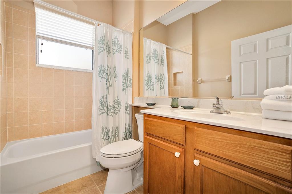 10107 MAINSAIL DR, OXFORD, Florida 34484, 3 Bedrooms Bedrooms, 8 Rooms Rooms,2 BathroomsBathrooms,Residential,For sale,MAINSAIL DR,G4852181