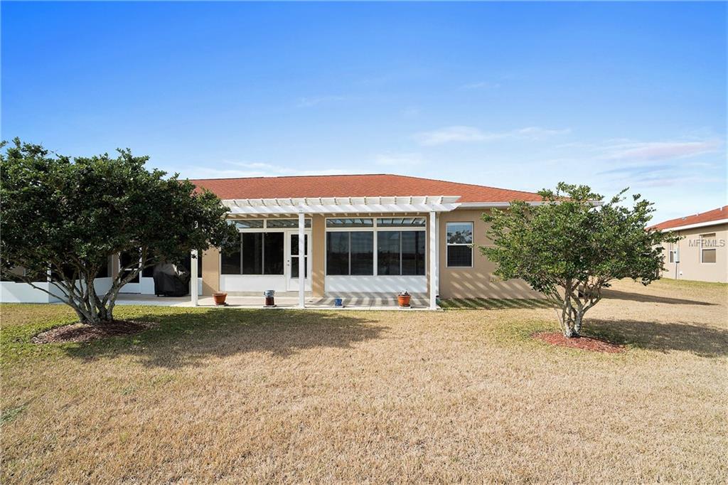 10107 MAINSAIL DR, OXFORD, Florida 34484, 3 Bedrooms Bedrooms, 8 Rooms Rooms,2 BathroomsBathrooms,Residential,For sale,MAINSAIL DR,G4852181