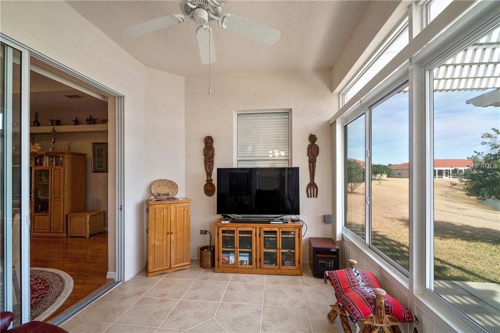 10107 MAINSAIL DR, OXFORD, Florida 34484, 3 Bedrooms Bedrooms, 8 Rooms Rooms,2 BathroomsBathrooms,Residential,For sale,MAINSAIL DR,G4852181