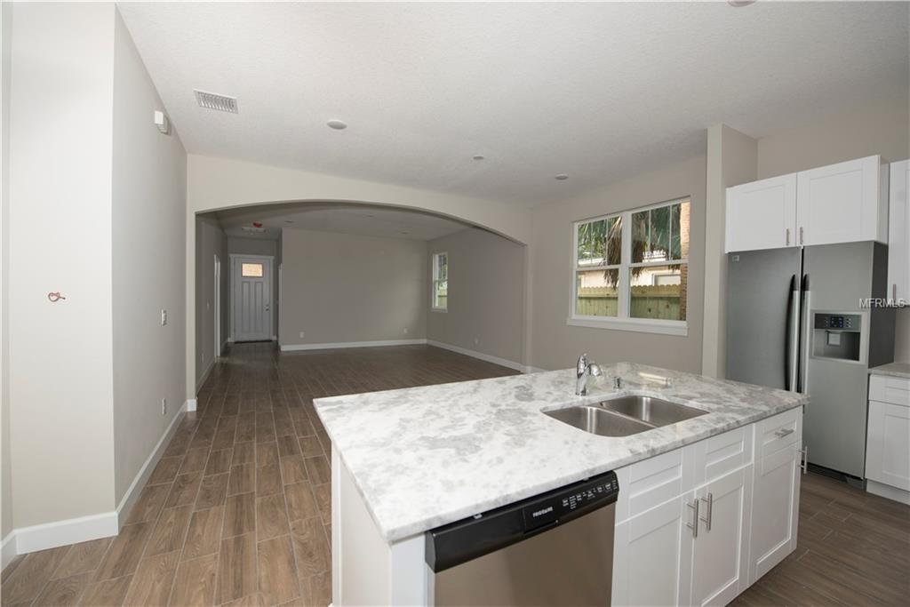 1019 48TH AVENUE N, ST PETERSBURG, Florida 33703, 4 Bedrooms Bedrooms, 7 Rooms Rooms,2 BathroomsBathrooms,Residential,For sale,48TH,U7846168