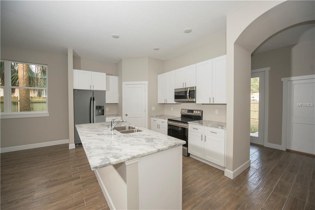 1019 48TH AVENUE N, ST PETERSBURG, Florida 33703, 4 Bedrooms Bedrooms, 7 Rooms Rooms,2 BathroomsBathrooms,Residential,For sale,48TH,U7846168