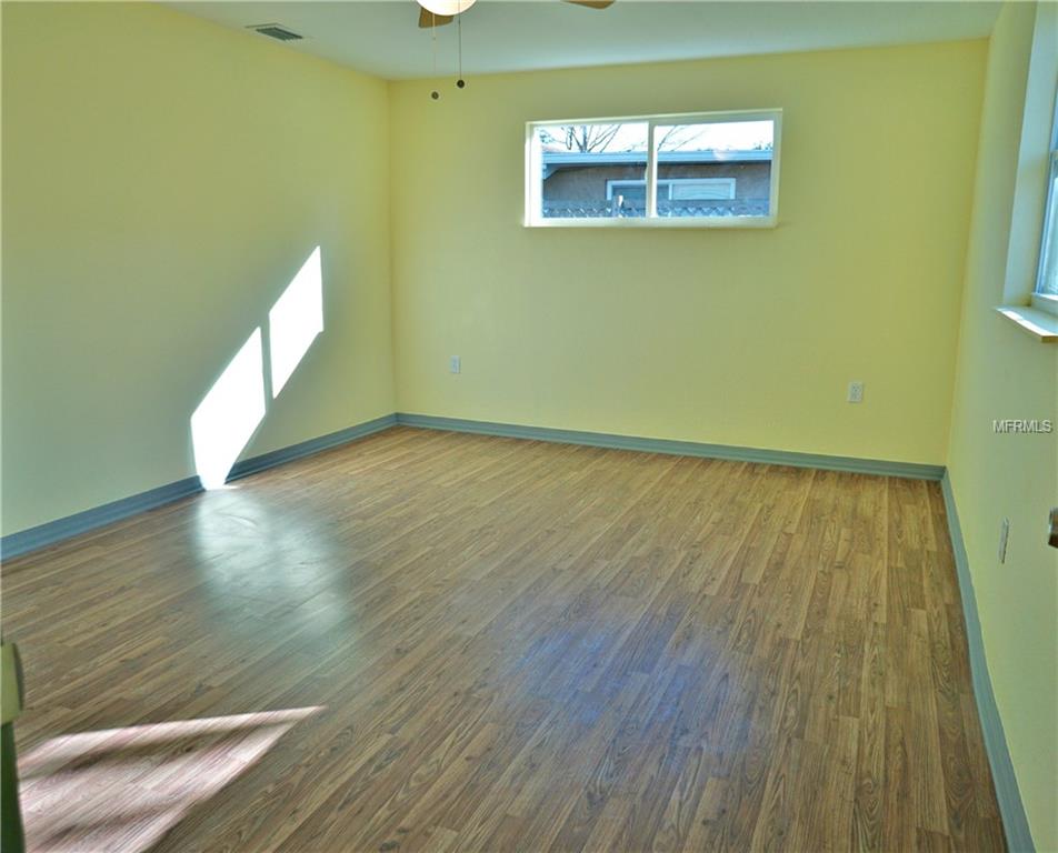 9305 MANSARD LANE, PORT RICHEY, Florida 34668, 3 Bedrooms Bedrooms, 4 Rooms Rooms,2 BathroomsBathrooms,Residential,For sale,MANSARD,U7846758