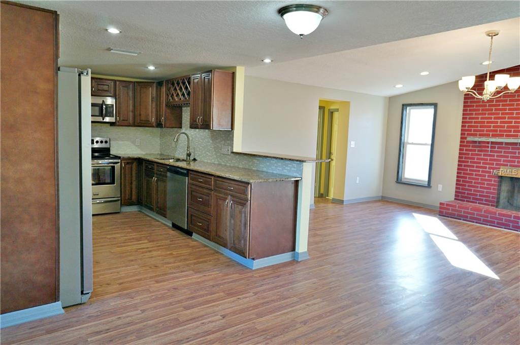 9305 MANSARD LANE, PORT RICHEY, Florida 34668, 3 Bedrooms Bedrooms, 4 Rooms Rooms,2 BathroomsBathrooms,Residential,For sale,MANSARD,U7846758