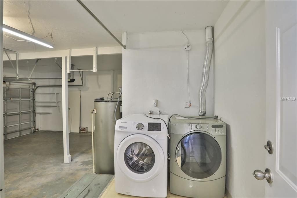 1701 OXFORD STREET N, ST PETERSBURG, Florida 33710, 3 Bedrooms Bedrooms, 6 Rooms Rooms,2 BathroomsBathrooms,Residential,For sale,OXFORD,U7847174