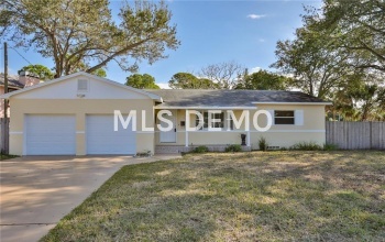 1701 OXFORD STREET N, ST PETERSBURG, Florida 33710, 3 Bedrooms Bedrooms, 6 Rooms Rooms,2 BathroomsBathrooms,Residential,For sale,OXFORD,U7847174