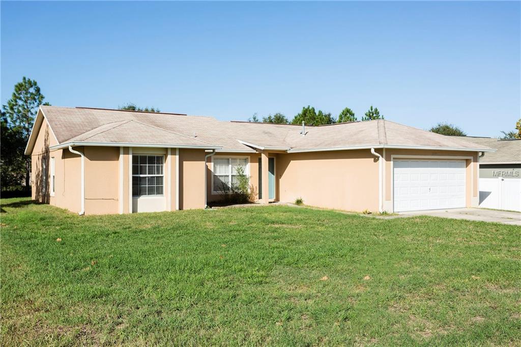 12119 WOODGLEN CIRCLE, CLERMONT, Florida 34711, 3 Bedrooms Bedrooms, 8 Rooms Rooms,2 BathroomsBathrooms,Residential,For sale,WOODGLEN,S4856983