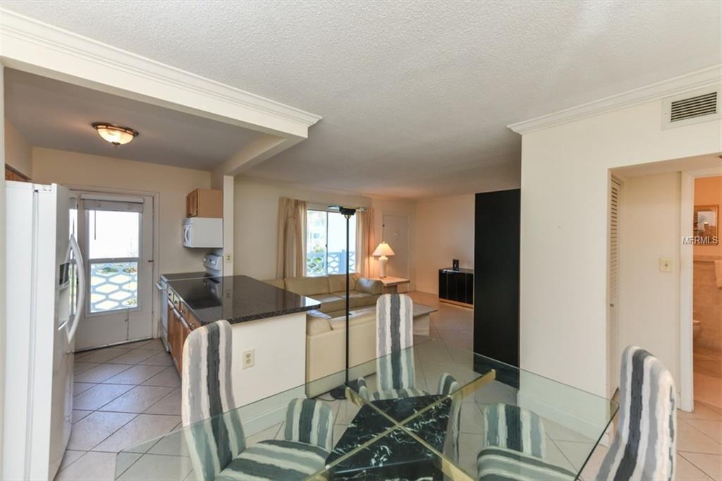 767 JOHN RINGLING BOULEVARD, SARASOTA, Florida 34236, 2 Bedrooms Bedrooms, 5 Rooms Rooms,1 BathroomBathrooms,Residential,For sale,JOHN RINGLING,A4209889