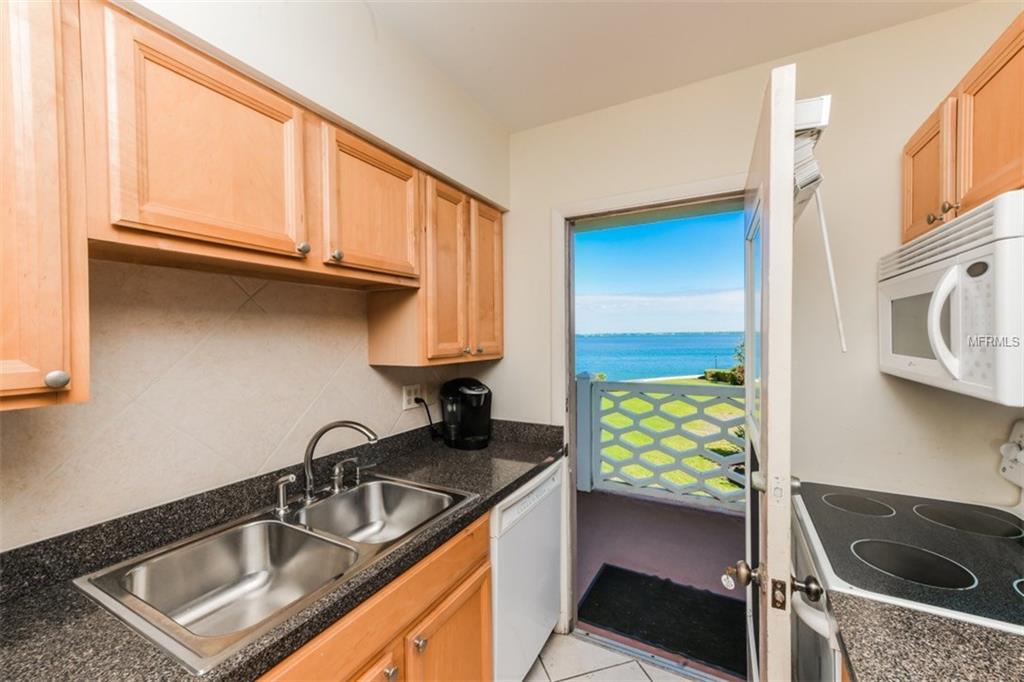 767 JOHN RINGLING BOULEVARD, SARASOTA, Florida 34236, 2 Bedrooms Bedrooms, 5 Rooms Rooms,1 BathroomBathrooms,Residential,For sale,JOHN RINGLING,A4209889