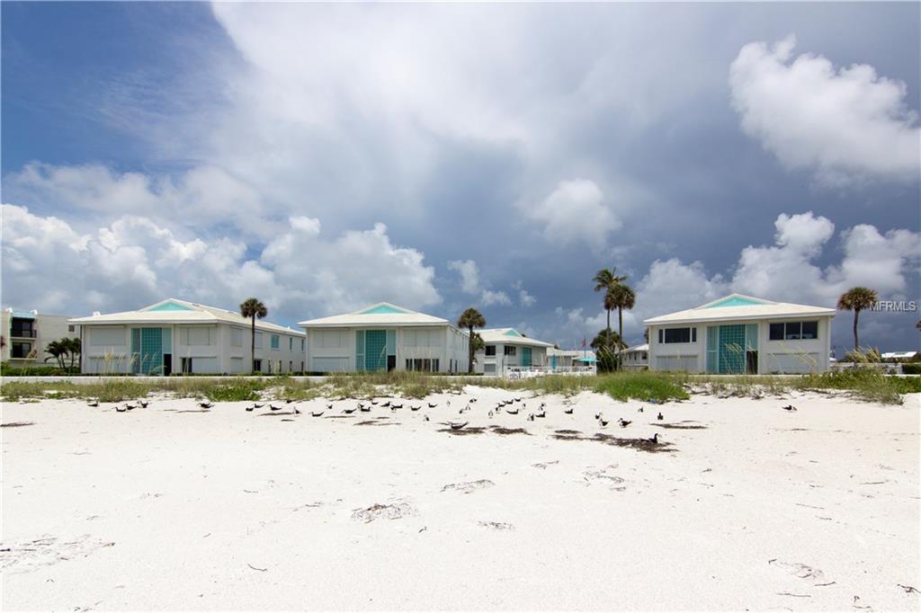5400 GULF DRIVE, HOLMES BEACH, Florida 34217, 2 Bedrooms Bedrooms, 5 Rooms Rooms,2 BathroomsBathrooms,Residential,For sale,GULF DRIVE,A4189241