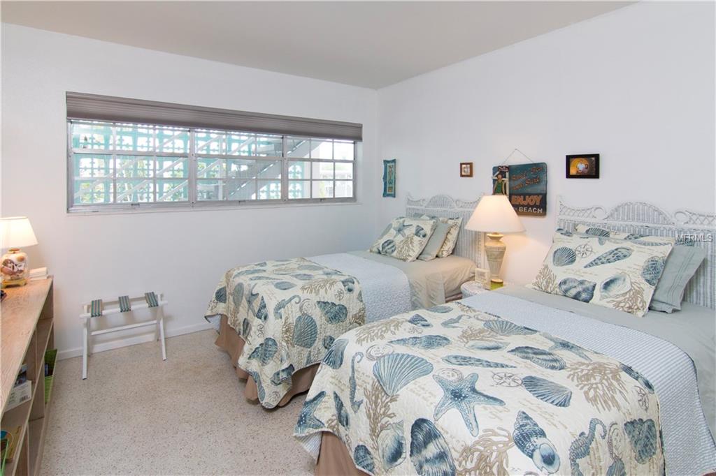 5400 GULF DRIVE, HOLMES BEACH, Florida 34217, 2 Bedrooms Bedrooms, 5 Rooms Rooms,2 BathroomsBathrooms,Residential,For sale,GULF DRIVE,A4189241