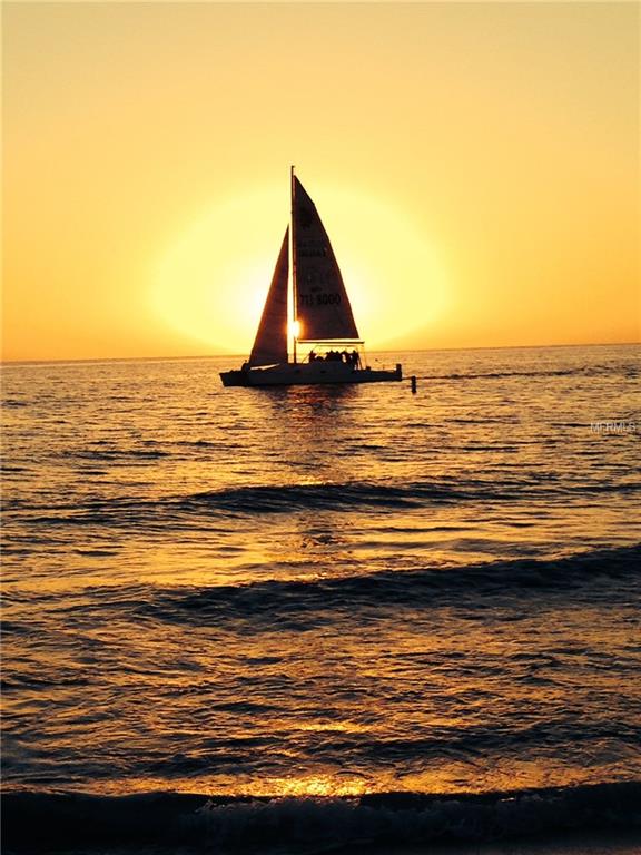 5400 GULF DRIVE, HOLMES BEACH, Florida 34217, 2 Bedrooms Bedrooms, 5 Rooms Rooms,2 BathroomsBathrooms,Residential,For sale,GULF DRIVE,A4189241