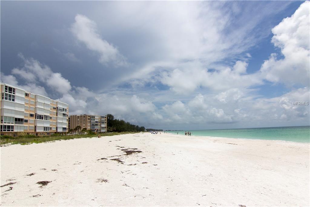 5400 GULF DRIVE, HOLMES BEACH, Florida 34217, 2 Bedrooms Bedrooms, 5 Rooms Rooms,2 BathroomsBathrooms,Residential,For sale,GULF DRIVE,A4189241