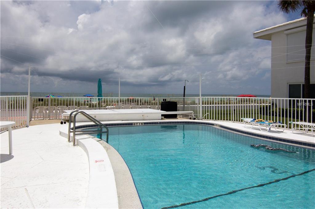 5400 GULF DRIVE, HOLMES BEACH, Florida 34217, 2 Bedrooms Bedrooms, 5 Rooms Rooms,2 BathroomsBathrooms,Residential,For sale,GULF DRIVE,A4189241