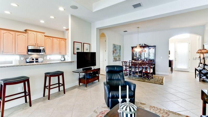 3715 SUMMERWIND CIRCLE, BRADENTON, Florida 34209, 2 Bedrooms Bedrooms, 6 Rooms Rooms,2 BathroomsBathrooms,Residential,For sale,SUMMERWIND,A4197168