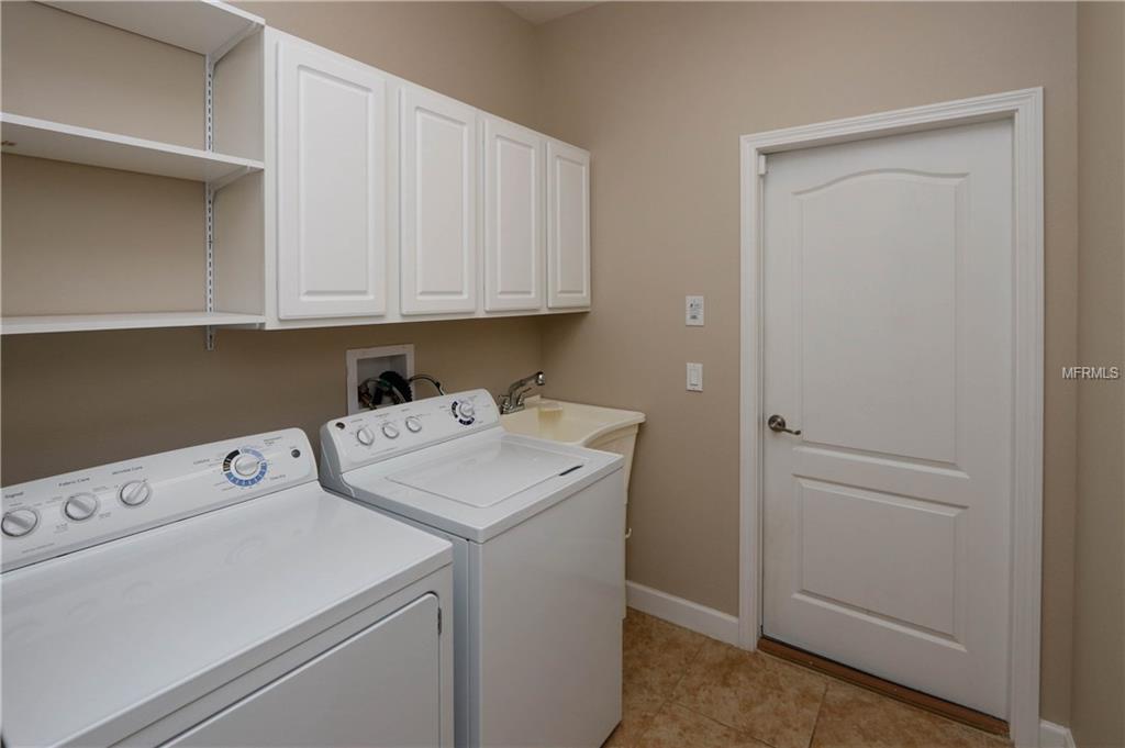 10384 BELMULLET DRIVE, SAN ANTONIO, Florida 33576, 3 Bedrooms Bedrooms, 11 Rooms Rooms,2 BathroomsBathrooms,Residential,For sale,BELMULLET,T2912493