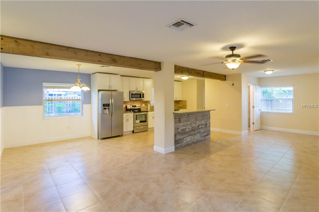 1016 41ST STREET COURT W, BRADENTON, Florida 34205, 3 Bedrooms Bedrooms, 5 Rooms Rooms,2 BathroomsBathrooms,Residential,For sale,41ST STREET,A4204635